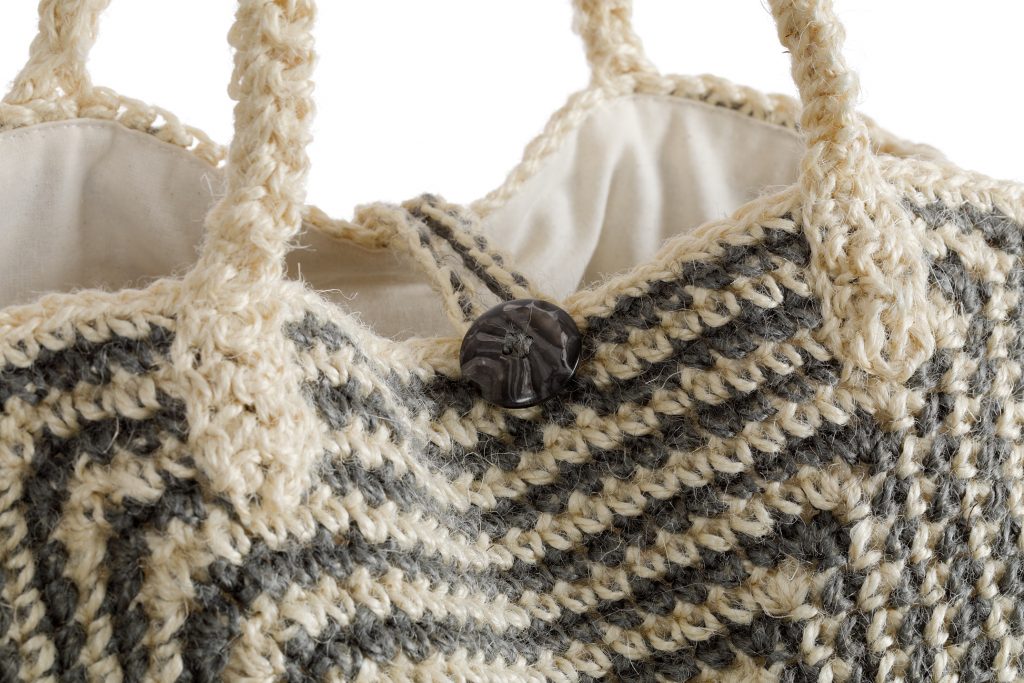 sluiting van jute shopper