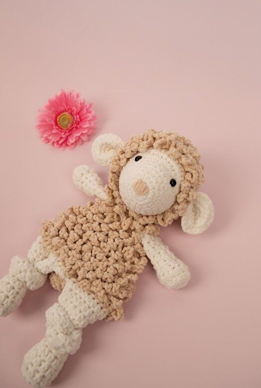 ami22 33456 knuffelschaapjes 4 cglrno cjpj9t.jpg