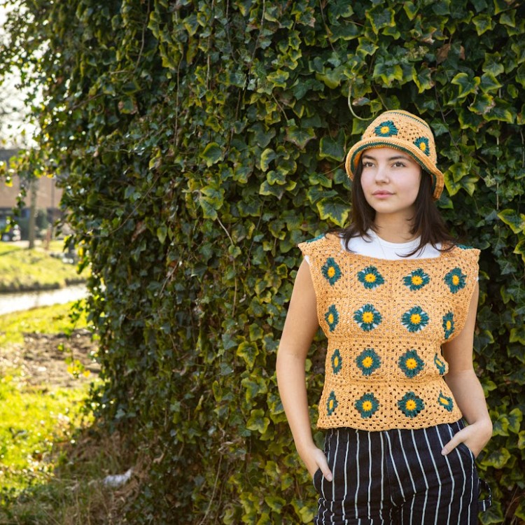 33098 bucket hat top 4.jpg